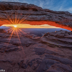 JDL7147-HDR-Mesa-Arch-1_